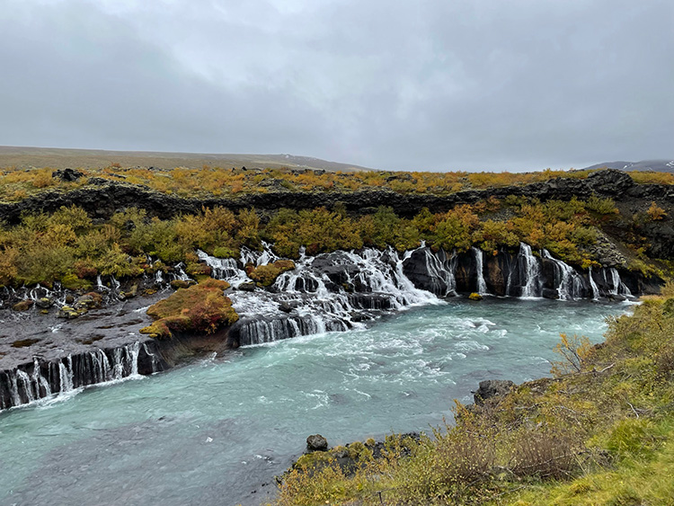 Barnafoss Island