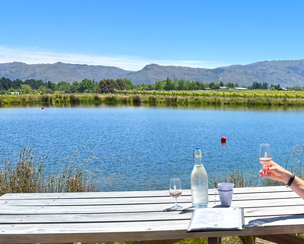 Weinprobe bei Ruru Wines Central Otago Neuseeland