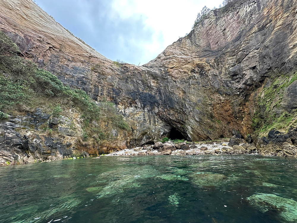 Blowhole bei Coromandel – Cathedral Cove Bootstour
