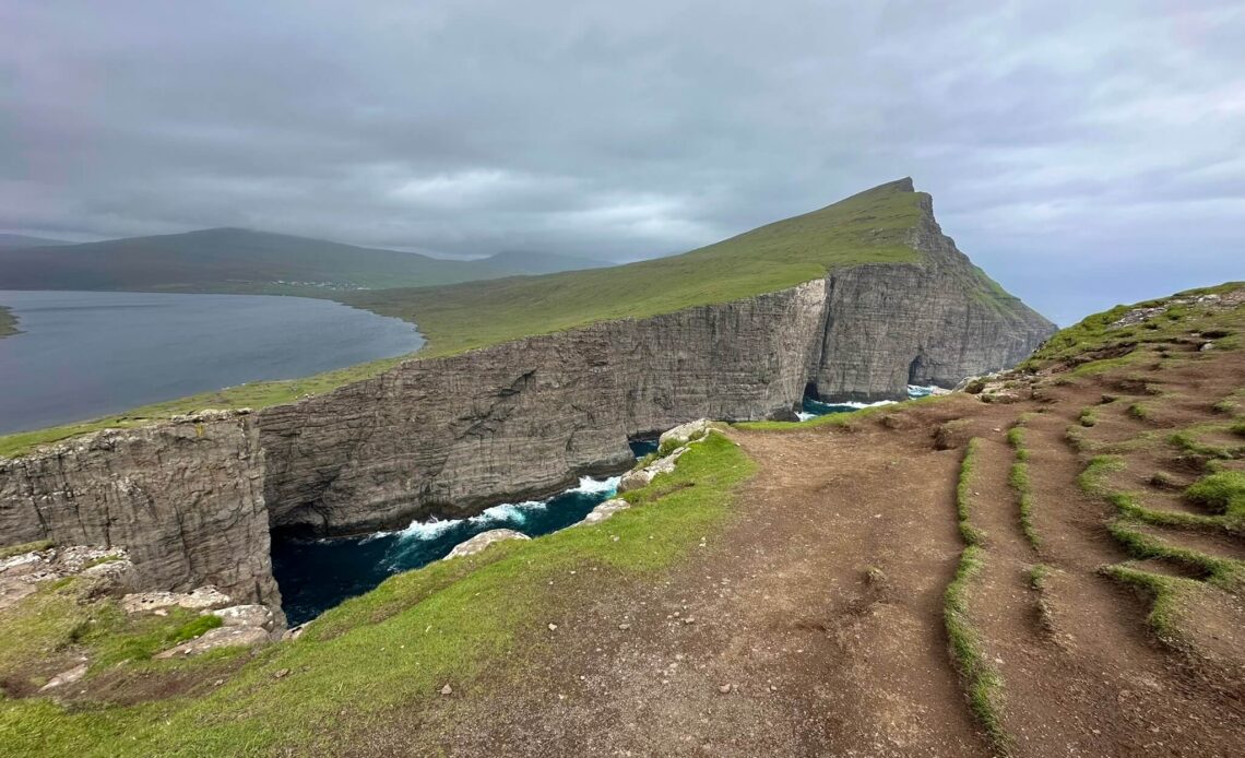 Sorvagsvatn hike